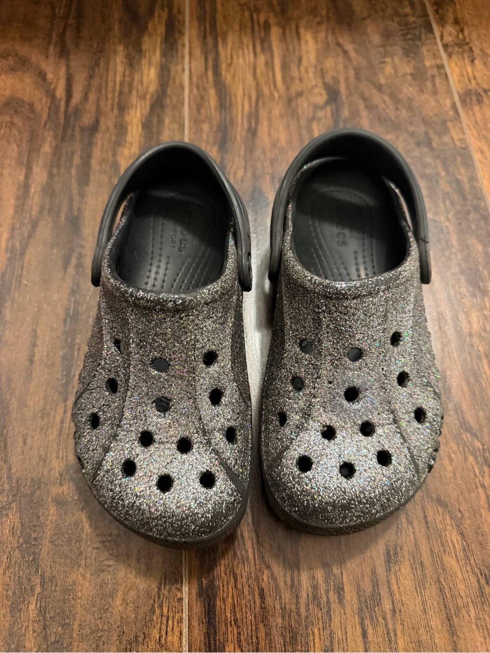 CROCS Kids Glitter Clog in Black